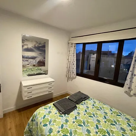 La Casa Del Capitan Lägenhet Ribadesella